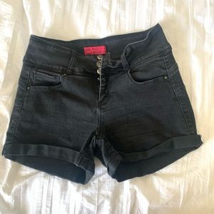 wax jeans black shorts
